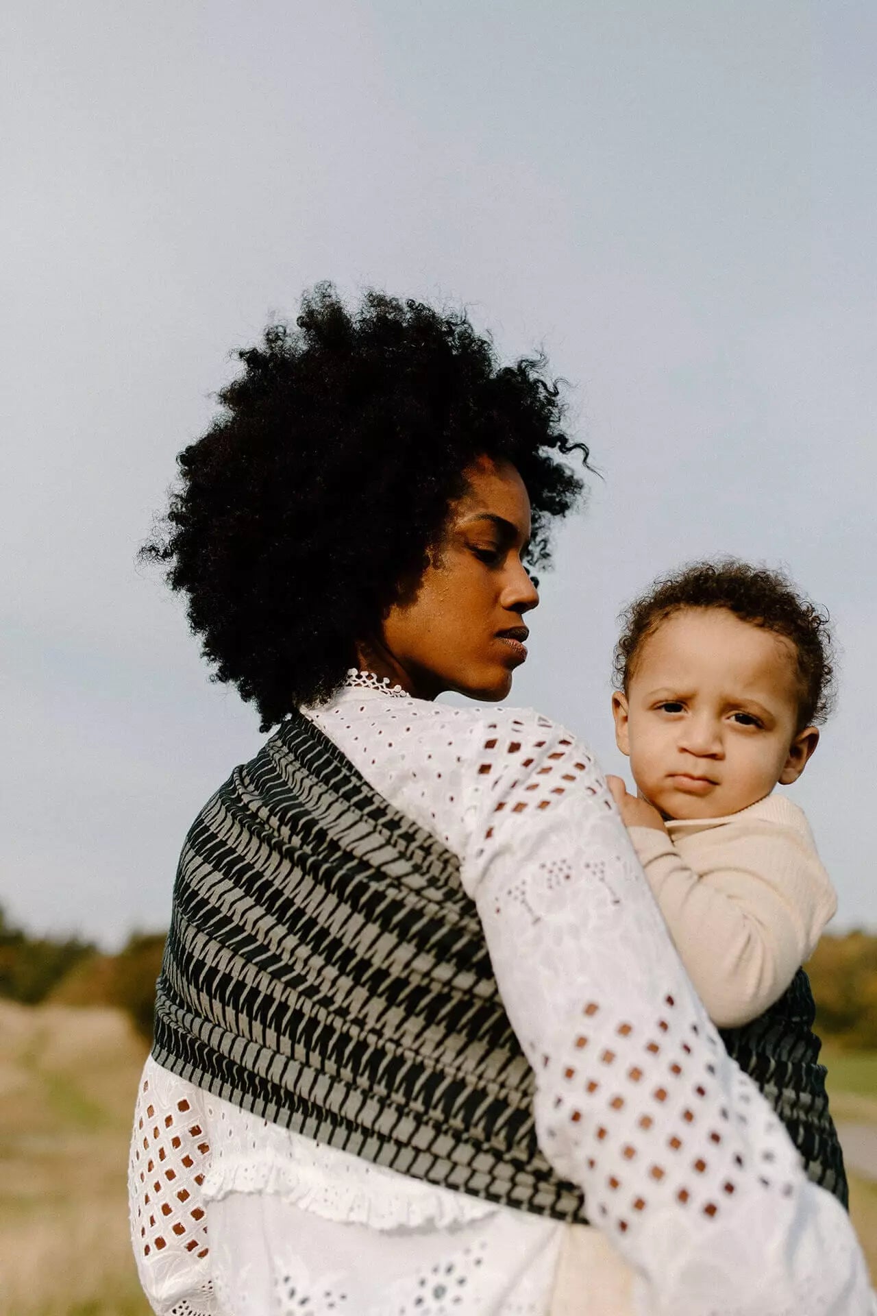 Theo Houndstooth Ring Sling